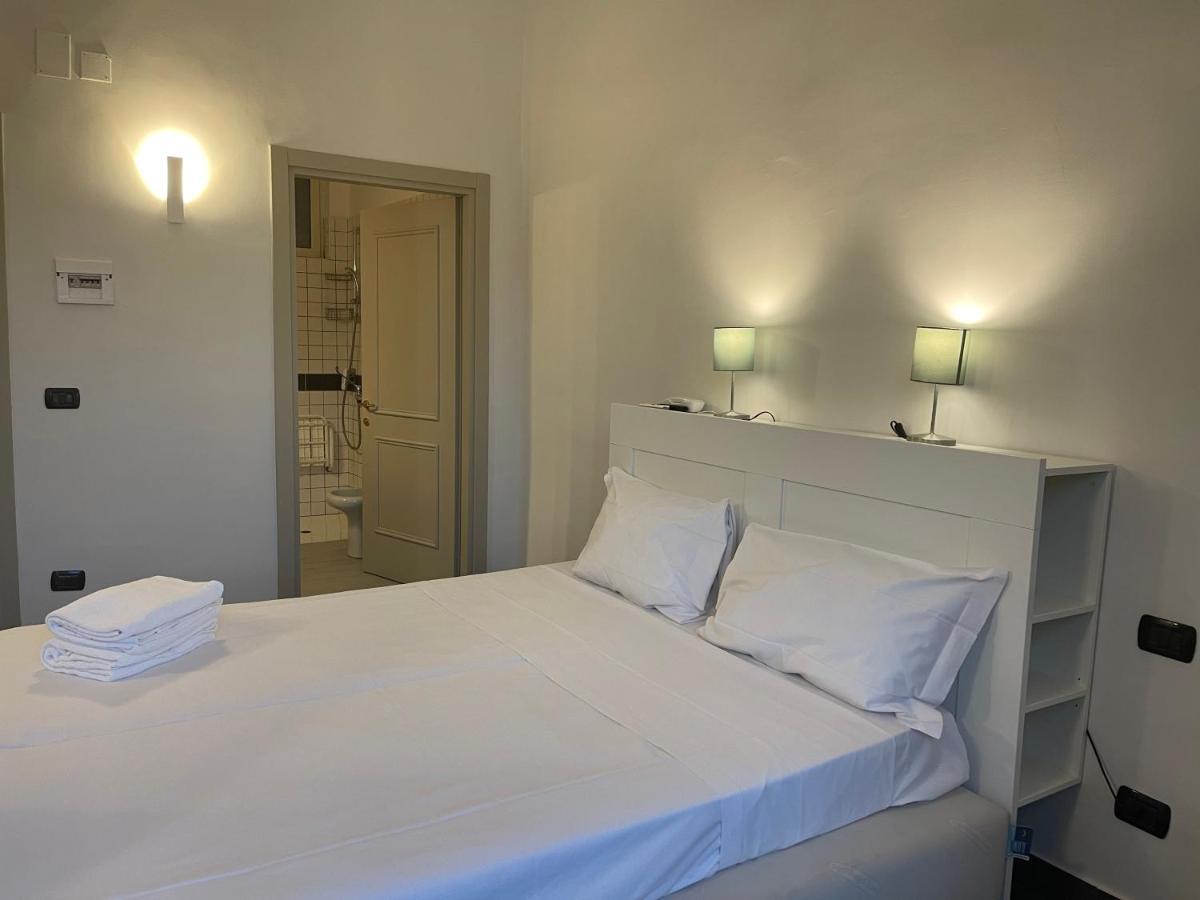 Jazz Hotel Неаполь Экстерьер фото