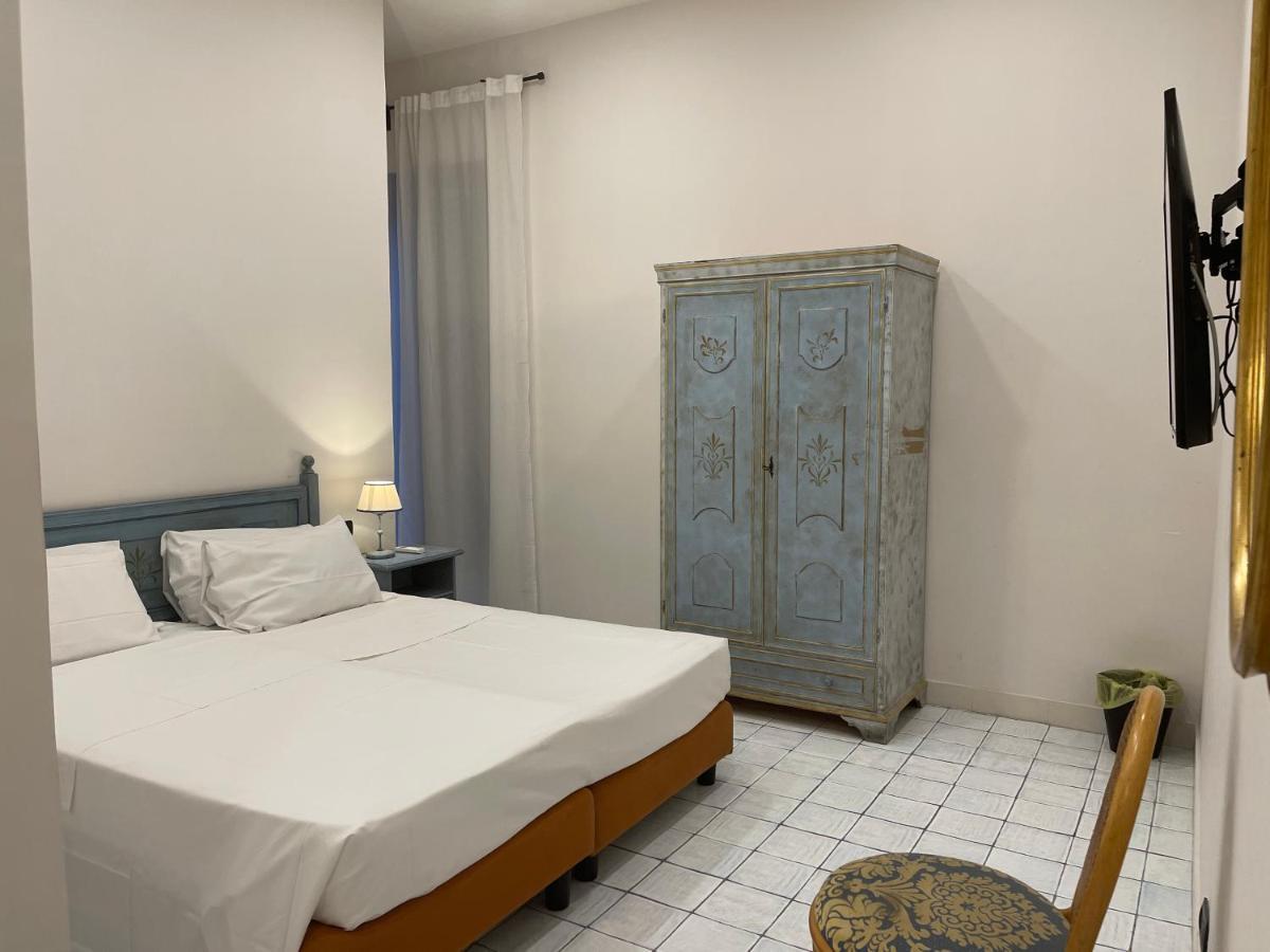 Jazz Hotel Неаполь Экстерьер фото